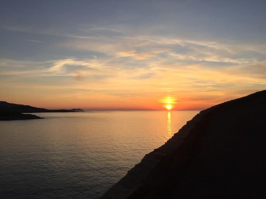 Grand T2 Residence De Standing LʼÎle-Rousse エクステリア 写真