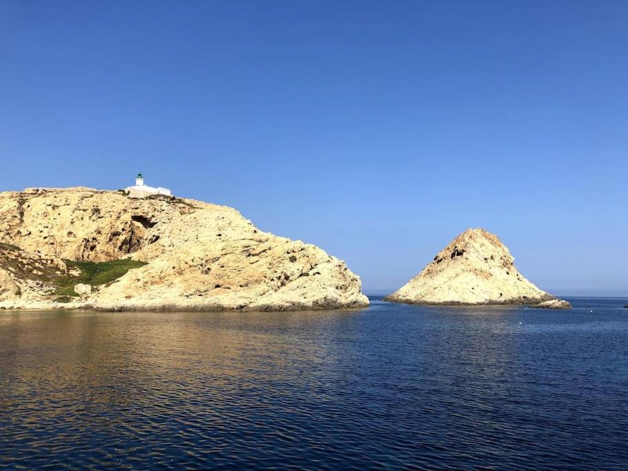 Grand T2 Residence De Standing LʼÎle-Rousse エクステリア 写真